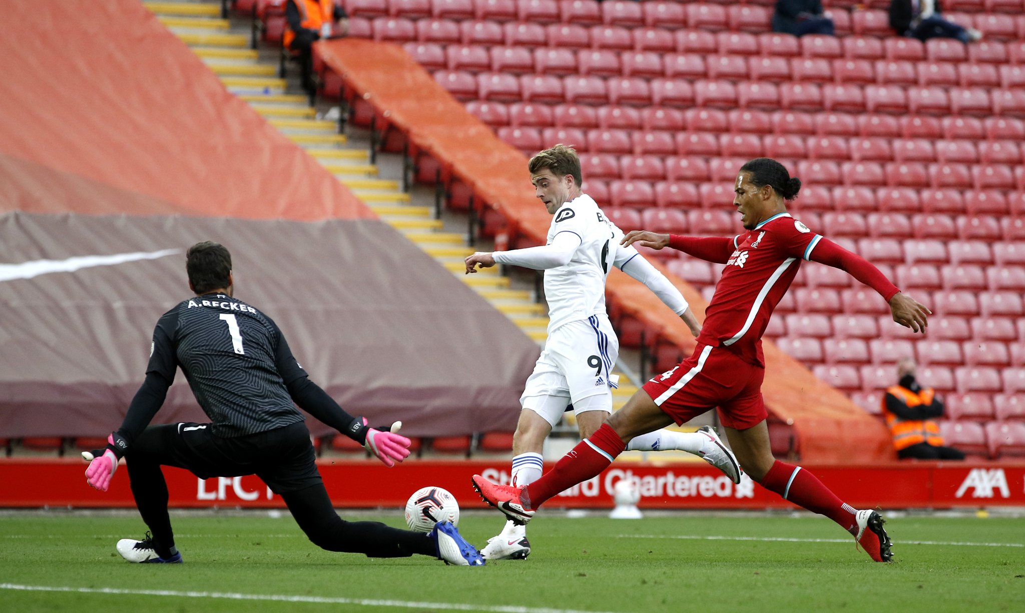 欧冠心理释 欧冠心理释